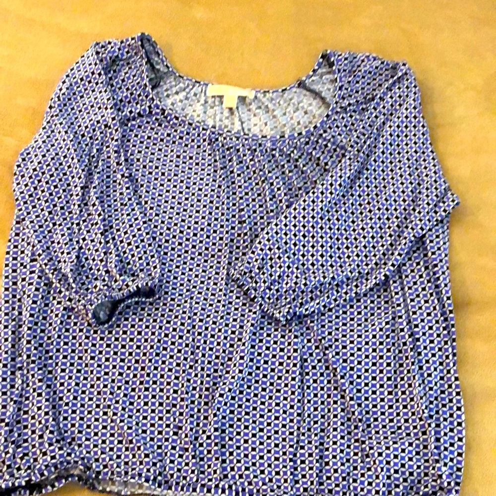 Micheal Kors purple, black and white top viscose